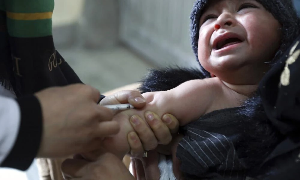 Προειδοποιούν ΠΟΥ και UNICEF: Έξαρση της ιλαράς – Τα κρούσματα αυξήθηκαν κατά 79%